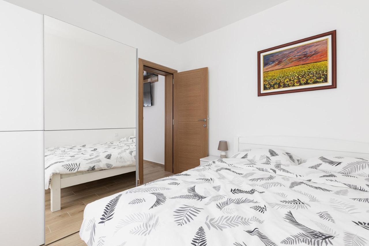 Muo Sea Front Apartments Kotor Exteriér fotografie