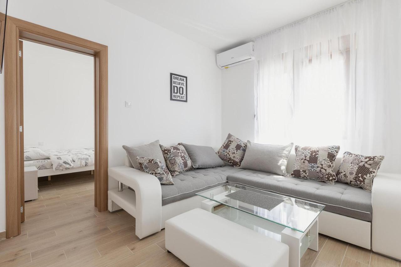 Muo Sea Front Apartments Kotor Exteriér fotografie
